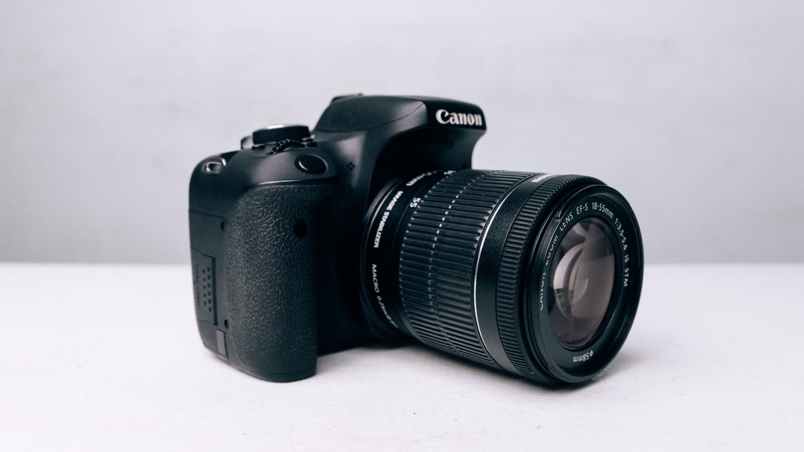 How Photos Impact the Sale of Your Boat + Boat Photography Tips